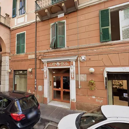 Casa Di Javi Con Parcheggio Panzió Savona