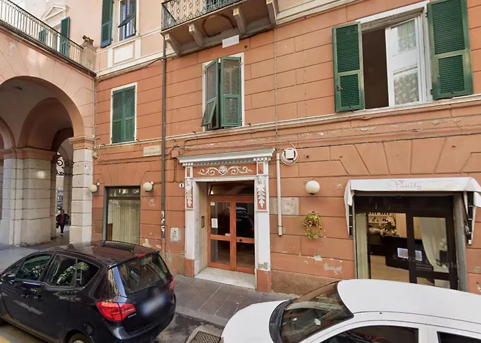 Casa Di Javi Con Parcheggio ベッド・アンド・ブレックファスト サヴォーナ